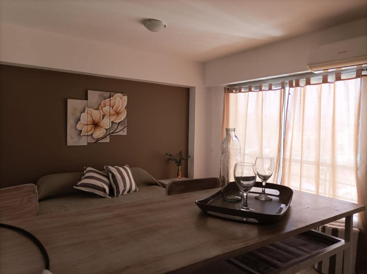 Departamento Salta Alsinaアパートメント エクステリア 写真