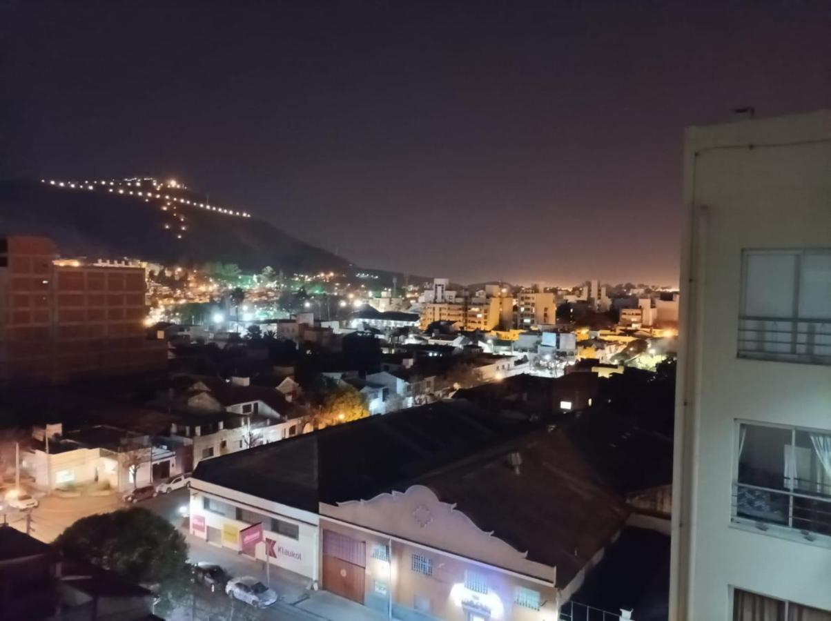 Departamento Salta Alsinaアパートメント エクステリア 写真