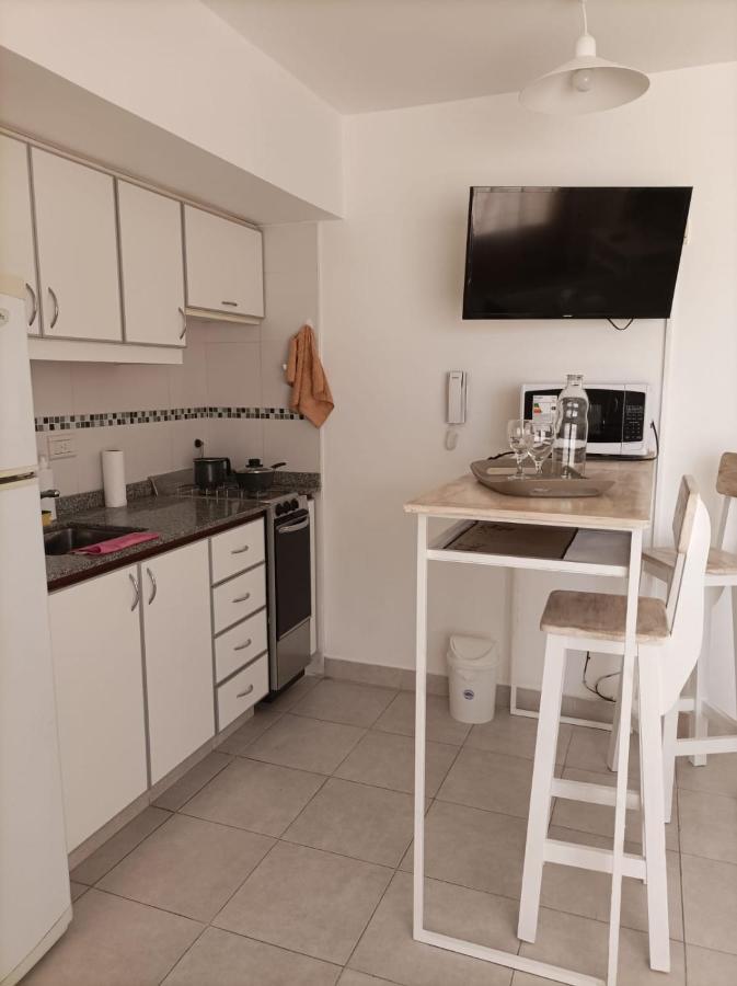 Departamento Salta Alsinaアパートメント エクステリア 写真