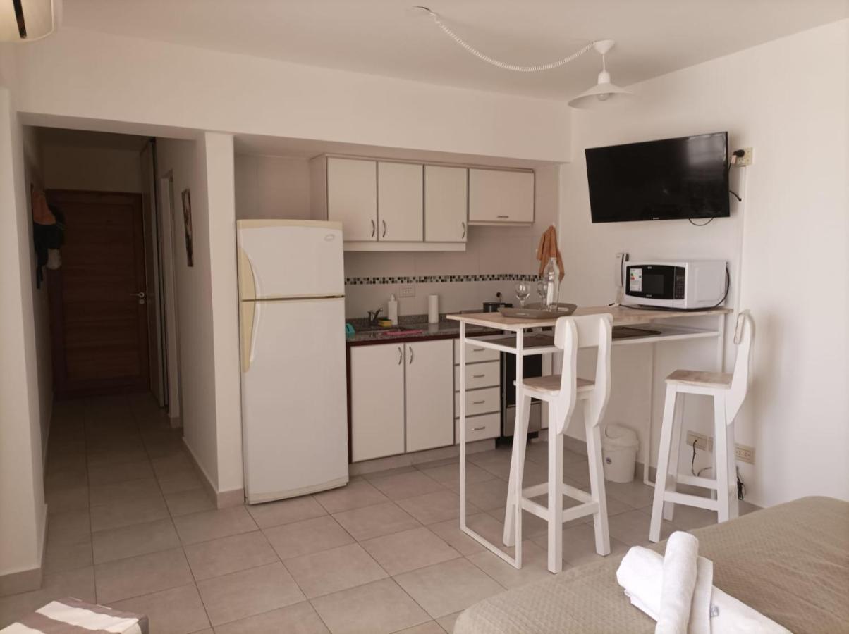 Departamento Salta Alsinaアパートメント エクステリア 写真